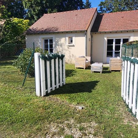 Maison De Plein Pied Avec Jardin Privatif Centre Ville Milly-la-Foret Eksteriør bilde
