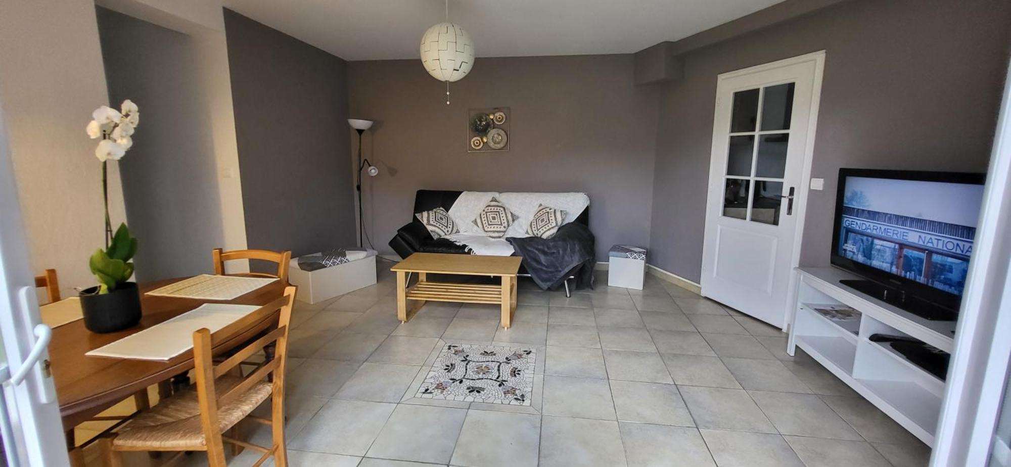 Maison De Plein Pied Avec Jardin Privatif Centre Ville Milly-la-Foret Eksteriør bilde
