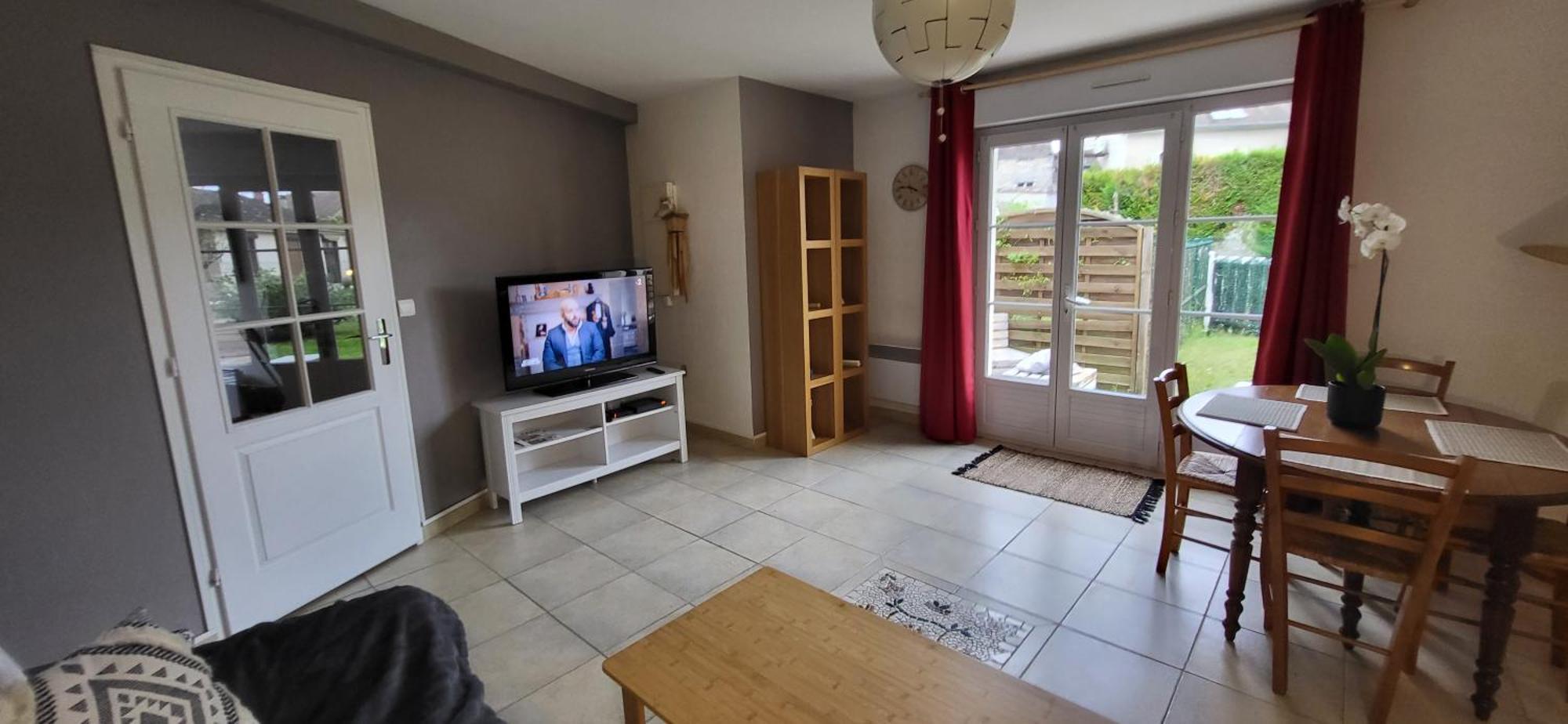 Maison De Plein Pied Avec Jardin Privatif Centre Ville Milly-la-Foret Eksteriør bilde
