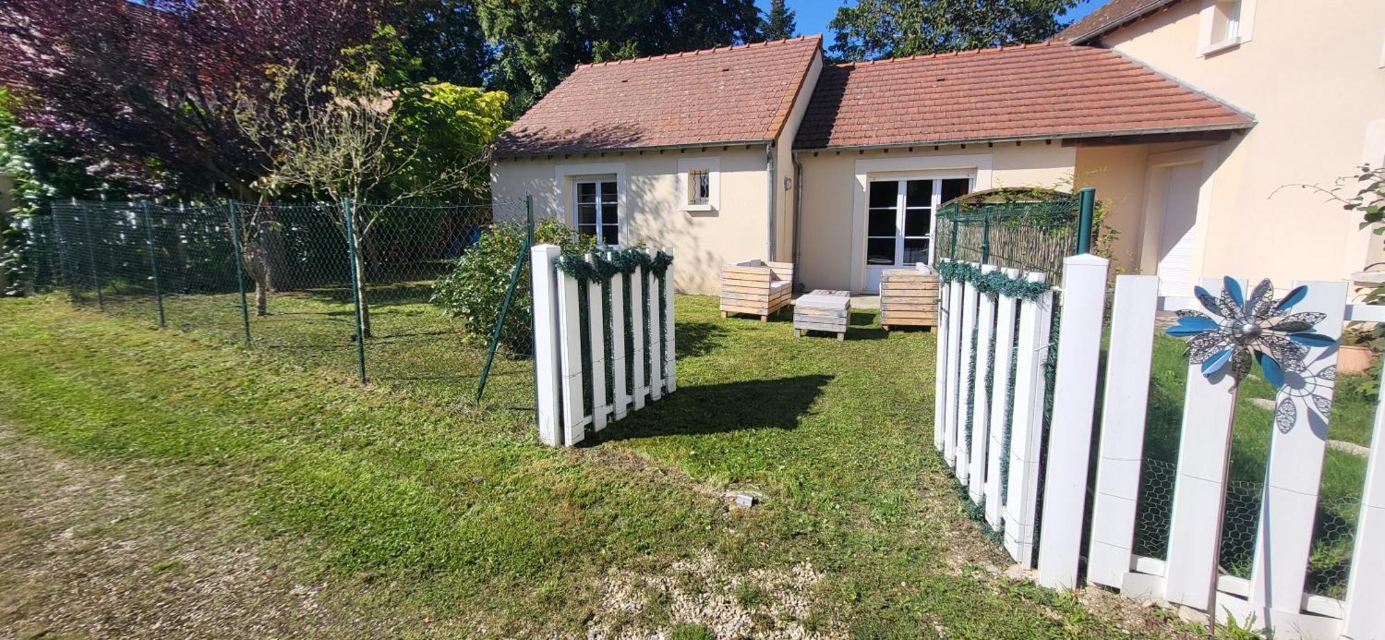 Maison De Plein Pied Avec Jardin Privatif Centre Ville Milly-la-Foret Eksteriør bilde